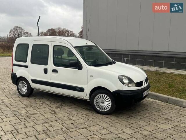 Белый Рено Кенгу, объемом двигателя 1.15 л и пробегом 262 тыс. км за 3550 $, фото 4 на Automoto.ua