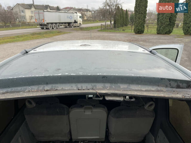 Белый Рено Кенгу, объемом двигателя 1.5 л и пробегом 261 тыс. км за 2950 $, фото 9 на Automoto.ua