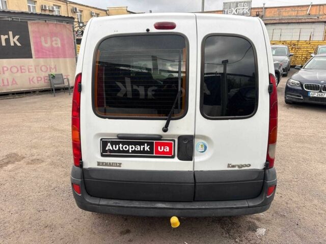 Білий Рено Кєнгу, об'ємом двигуна 1.5 л та пробігом 288 тис. км за 4790 $, фото 3 на Automoto.ua