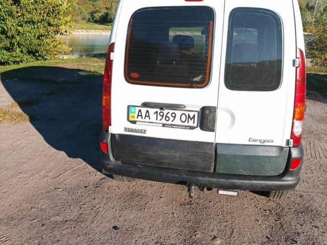 Белый Рено Кенгу, объемом двигателя 1.5 л и пробегом 212 тыс. км за 4450 $, фото 1 на Automoto.ua