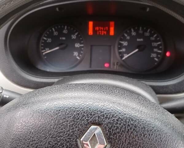 Белый Рено Кенгу, объемом двигателя 1.39 л и пробегом 198 тыс. км за 4000 $, фото 14 на Automoto.ua