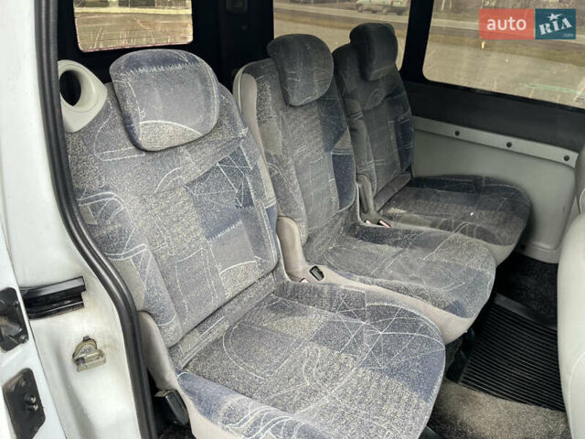 Белый Рено Кенгу, объемом двигателя 1.5 л и пробегом 261 тыс. км за 2950 $, фото 11 на Automoto.ua