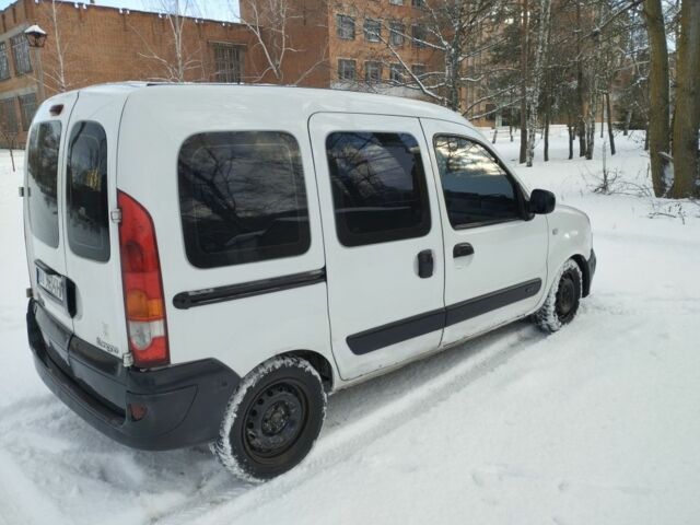 Білий Рено Кєнгу, об'ємом двигуна 1.5 л та пробігом 270 тис. км за 3500 $, фото 3 на Automoto.ua