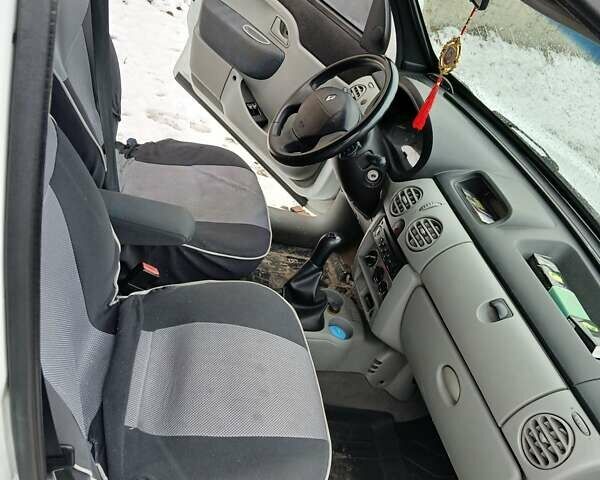Білий Рено Кєнгу, об'ємом двигуна 1.46 л та пробігом 211 тис. км за 4300 $, фото 6 на Automoto.ua