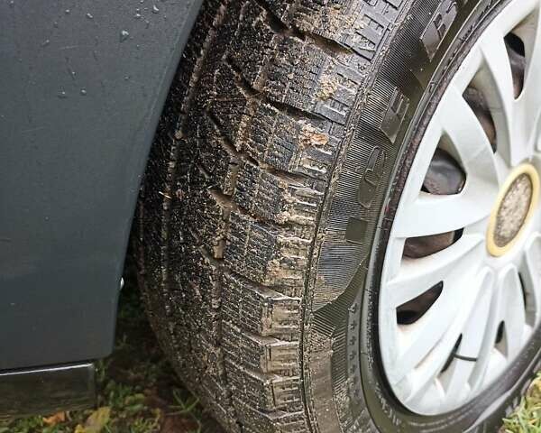 Белый Рено Кенгу, объемом двигателя 1.46 л и пробегом 300 тыс. км за 3999 $, фото 8 на Automoto.ua