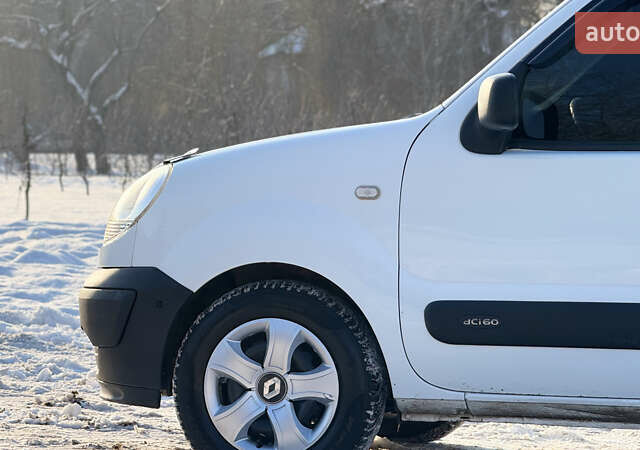 Білий Рено Кєнгу, об'ємом двигуна 1.5 л та пробігом 195 тис. км за 3950 $, фото 15 на Automoto.ua