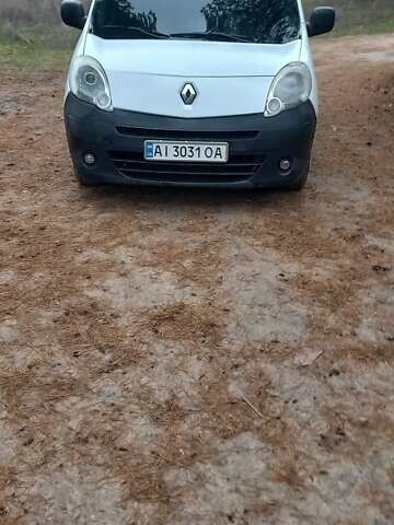 Белый Рено Кенгу, объемом двигателя 1.5 л и пробегом 240 тыс. км за 4681 $, фото 7 на Automoto.ua