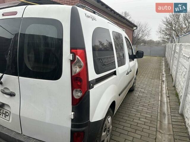 Білий Рено Кєнгу, об'ємом двигуна 1.46 л та пробігом 250 тис. км за 6100 $, фото 5 на Automoto.ua