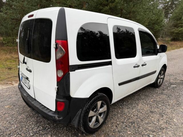 Белый Рено Кенгу, объемом двигателя 1.5 л и пробегом 216 тыс. км за 4950 $, фото 3 на Automoto.ua