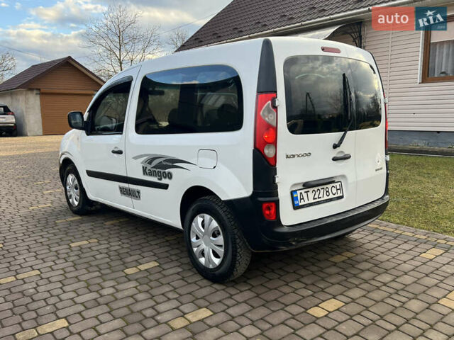 Белый Рено Кенгу, объемом двигателя 1.5 л и пробегом 268 тыс. км за 5300 $, фото 4 на Automoto.ua