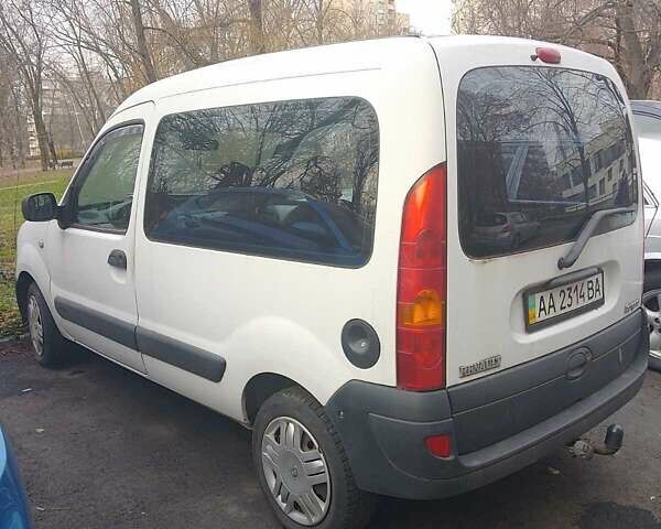 Білий Рено Кєнгу, об'ємом двигуна 1.4 л та пробігом 200 тис. км за 4100 $, фото 3 на Automoto.ua