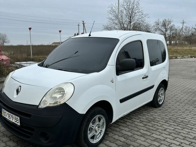 Белый Рено Кенгу, объемом двигателя 1.5 л и пробегом 270 тыс. км за 3550 $, фото 1 на Automoto.ua