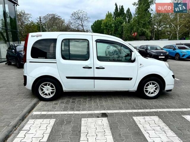 Білий Рено Кєнгу, об'ємом двигуна 1.46 л та пробігом 181 тис. км за 7199 $, фото 9 на Automoto.ua