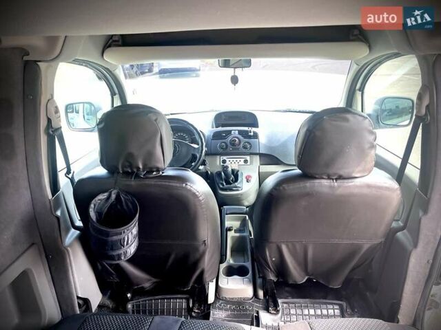 Белый Рено Кенгу, объемом двигателя 1.5 л и пробегом 258 тыс. км за 5600 $, фото 14 на Automoto.ua