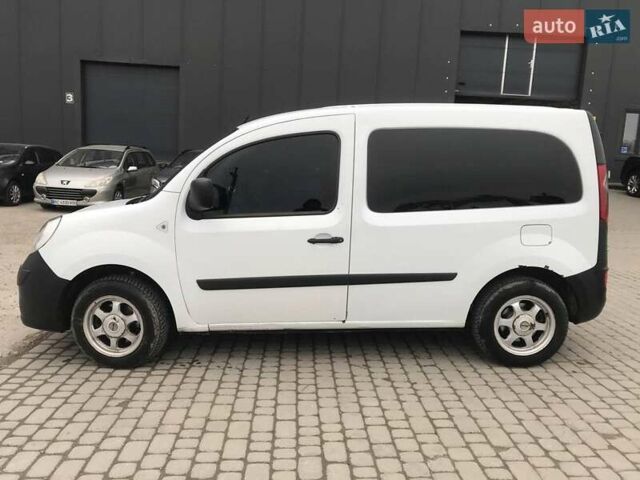 Белый Рено Кенгу, объемом двигателя 1.5 л и пробегом 441 тыс. км за 5990 $, фото 11 на Automoto.ua