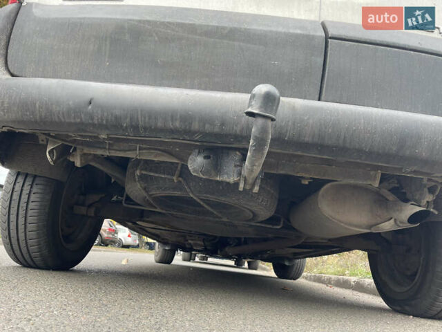 Рено Кенгу 2008 в Черкассах на Automoto.ua Белый Рено Кенгу, объемом двигателя 1.9 л и пробегом 275 тыс. км за 3500 $, фото 7 на Automoto.ua