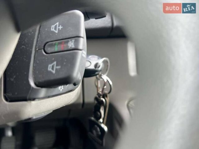 Білий Рено Кєнгу, об'ємом двигуна 1.46 л та пробігом 181 тис. км за 7199 $, фото 27 на Automoto.ua