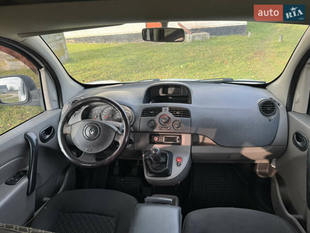 Рено Кенгу 2008 в Ковель на Automoto.ua Белый Рено Кенгу, объемом двигателя 1.5 л и пробегом 210 тыс. км за 5200 $, фото 13 на Automoto.ua