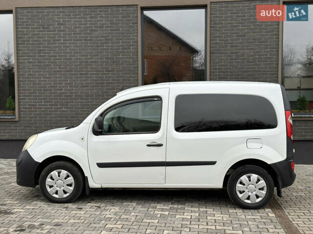 Білий Рено Кєнгу, об'ємом двигуна 1.5 л та пробігом 300 тис. км за 5500 $, фото 11 на Automoto.ua