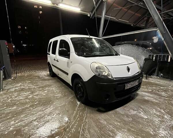 Белый Рено Кенгу, объемом двигателя 1.5 л и пробегом 363 тыс. км за 4200 $, фото 3 на Automoto.ua