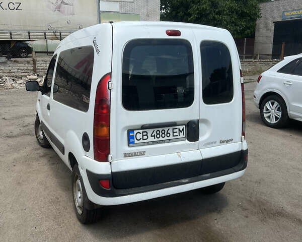 Белый Рено Кенгу, объемом двигателя 1.5 л и пробегом 298 тыс. км за 4600 $, фото 3 на Automoto.ua