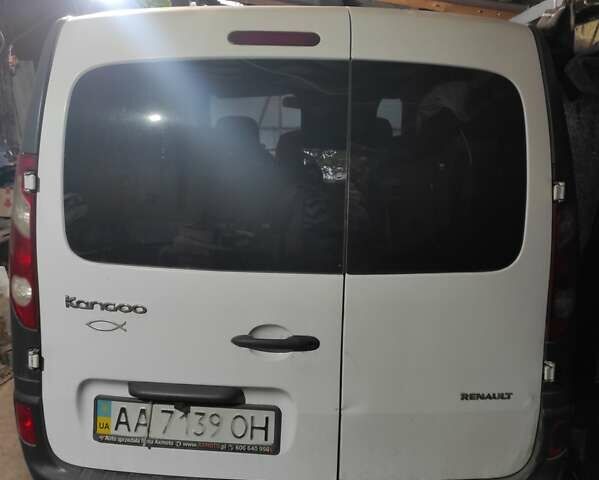 Білий Рено Кєнгу, об'ємом двигуна 1.46 л та пробігом 502 тис. км за 5500 $, фото 1 на Automoto.ua