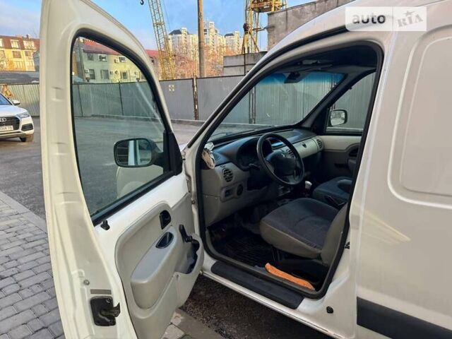 Рено Кенгу 2008 в Одессе на Automoto.ua Белый Рено Кенгу, объемом двигателя 1.39 л и пробегом 420 тыс. км за 2700 $, фото 5 на Automoto.ua