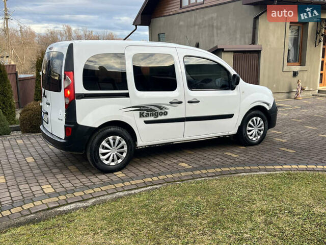 Белый Рено Кенгу, объемом двигателя 1.5 л и пробегом 268 тыс. км за 5300 $, фото 7 на Automoto.ua