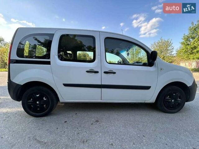 Белый Рено Кенгу, объемом двигателя 1.46 л и пробегом 236 тыс. км за 5200 $, фото 19 на Automoto.ua