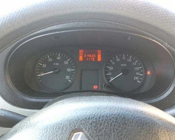Білий Рено Кєнгу, об'ємом двигуна 1.46 л та пробігом 319 тис. км за 3600 $, фото 8 на Automoto.ua