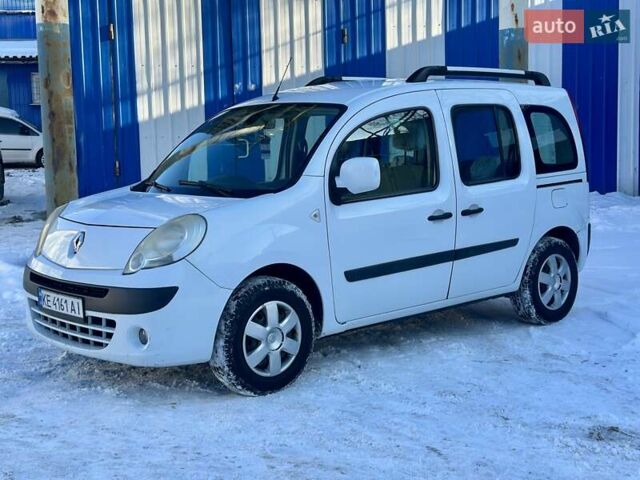 Білий Рено Кєнгу, об'ємом двигуна 1.5 л та пробігом 220 тис. км за 6100 $, фото 4 на Automoto.ua