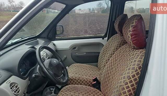 Білий Рено Кєнгу, об'ємом двигуна 1.5 л та пробігом 201 тис. км за 4800 $, фото 18 на Automoto.ua