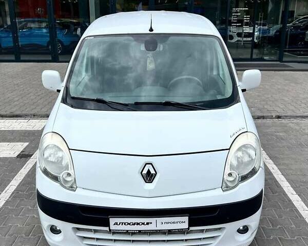 Білий Рено Кєнгу, об'ємом двигуна 1.46 л та пробігом 181 тис. км за 7199 $, фото 3 на Automoto.ua
