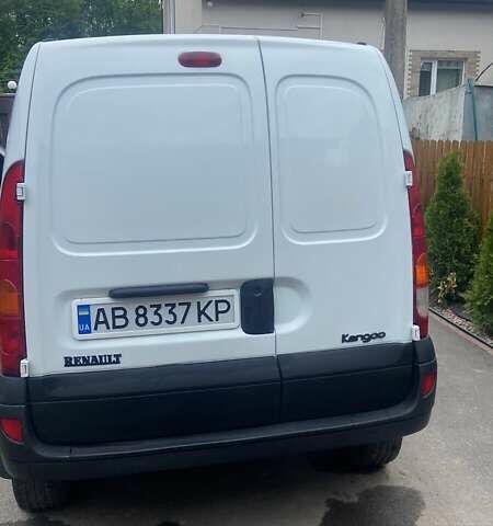 Белый Рено Кенгу, объемом двигателя 1.39 л и пробегом 480 тыс. км за 3400 $, фото 12 на Automoto.ua