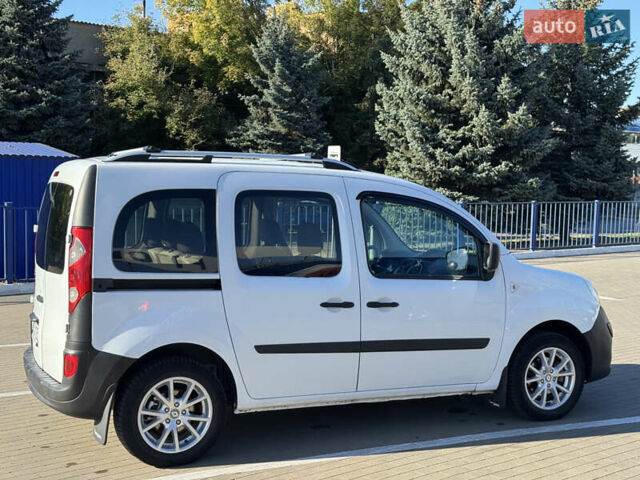 Білий Рено Кєнгу, об'ємом двигуна 1.46 л та пробігом 267 тис. км за 6500 $, фото 4 на Automoto.ua