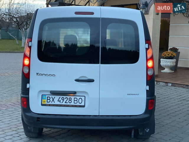 Белый Рено Кенгу, объемом двигателя 1.5 л и пробегом 270 тыс. км за 4599 $, фото 28 на Automoto.ua