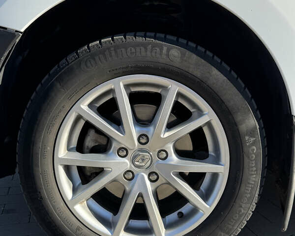 Білий Рено Кєнгу, об'ємом двигуна 1.46 л та пробігом 267 тис. км за 6500 $, фото 18 на Automoto.ua