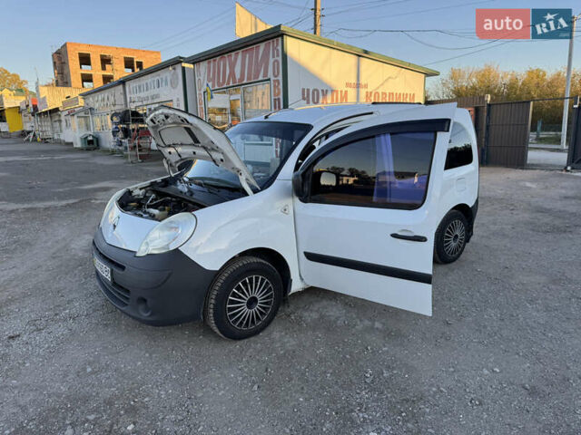 Білий Рено Кєнгу, об'ємом двигуна 1.46 л та пробігом 263 тис. км за 5750 $, фото 35 на Automoto.ua