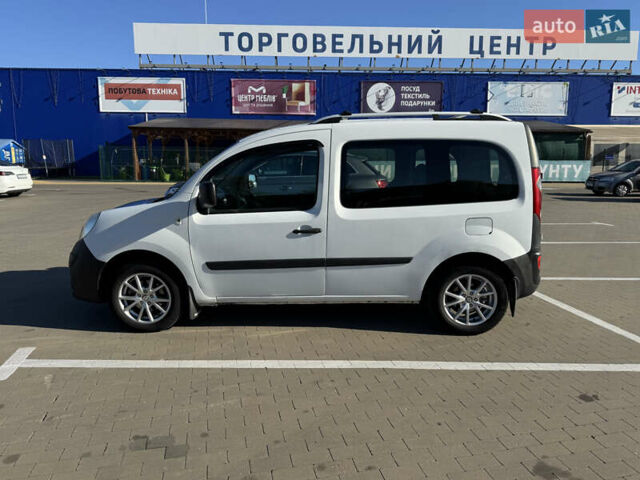 Білий Рено Кєнгу, об'ємом двигуна 1.46 л та пробігом 267 тис. км за 6500 $, фото 1 на Automoto.ua