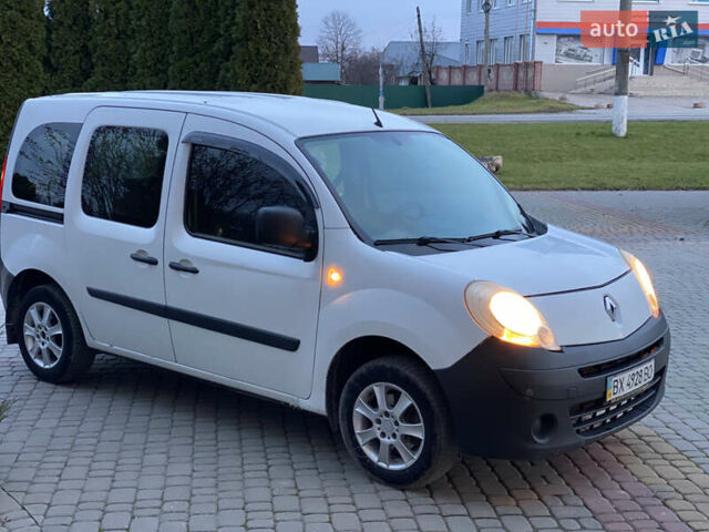 Белый Рено Кенгу, объемом двигателя 1.5 л и пробегом 270 тыс. км за 4599 $, фото 9 на Automoto.ua