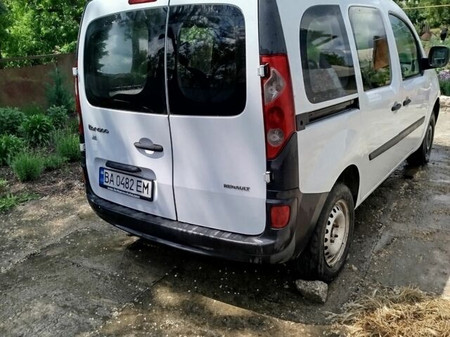 Білий Рено Кєнгу, об'ємом двигуна 1.5 л та пробігом 270 тис. км за 3500 $, фото 3 на Automoto.ua