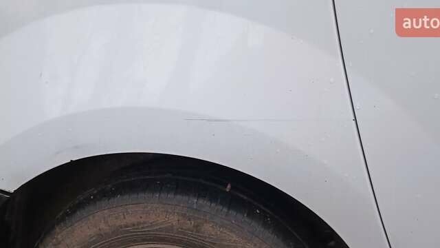 Белый Рено Кенгу, объемом двигателя 1.5 л и пробегом 300 тыс. км за 5200 $, фото 7 на Automoto.ua