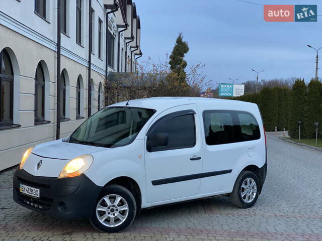 Белый Рено Кенгу, объемом двигателя 1.5 л и пробегом 270 тыс. км за 4599 $, фото 12 на Automoto.ua