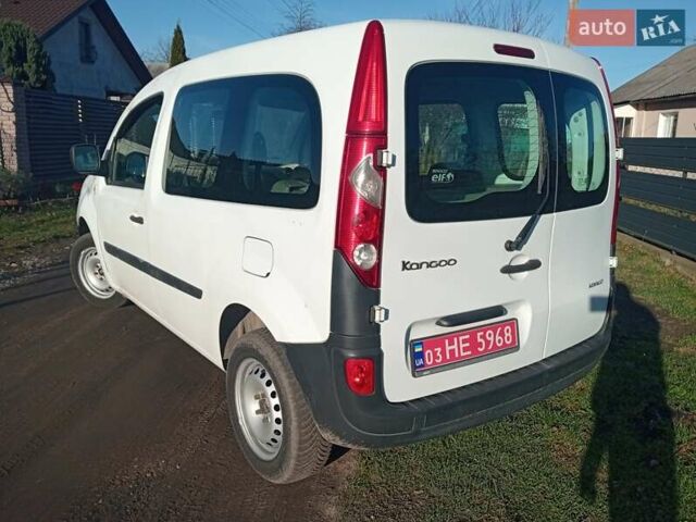 Белый Рено Кенгу, объемом двигателя 1.5 л и пробегом 260 тыс. км за 6200 $, фото 4 на Automoto.ua