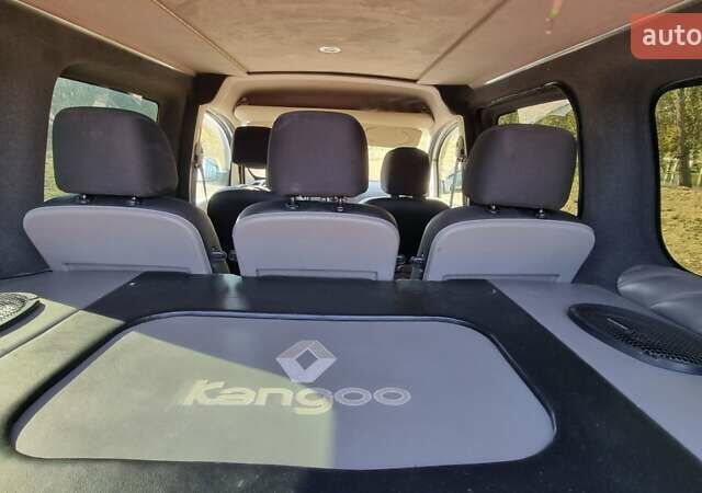 Белый Рено Кенгу, объемом двигателя 1.5 л и пробегом 281 тыс. км за 6300 $, фото 17 на Automoto.ua