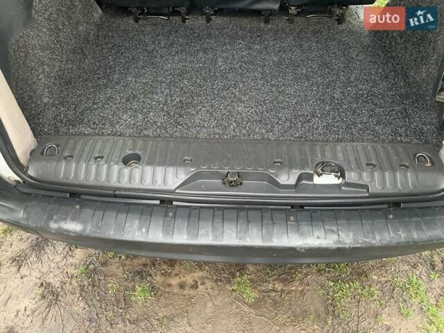 Белый Рено Кенгу, объемом двигателя 1.5 л и пробегом 270 тыс. км за 4900 $, фото 10 на Automoto.ua