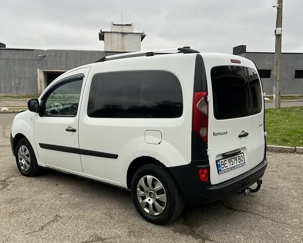 Білий Рено Кєнгу, об'ємом двигуна 1.46 л та пробігом 280 тис. км за 5250 $, фото 1 на Automoto.ua