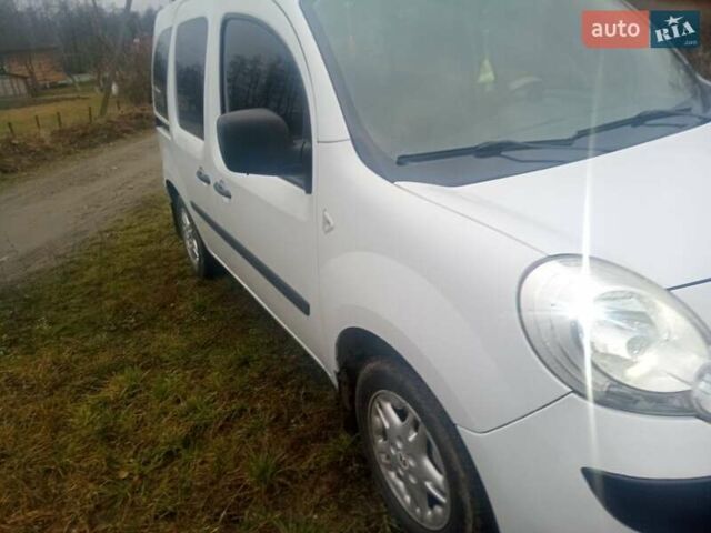 Белый Рено Кенгу, объемом двигателя 1.5 л и пробегом 238 тыс. км за 5500 $, фото 22 на Automoto.ua