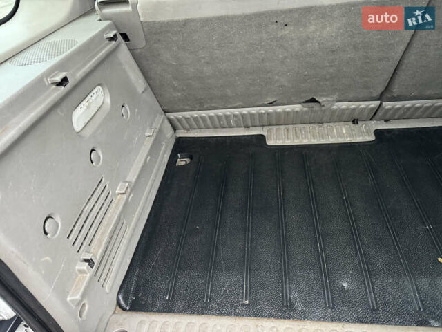 Білий Рено Кєнгу, об'ємом двигуна 1.5 л та пробігом 250 тис. км за 6850 $, фото 16 на Automoto.ua