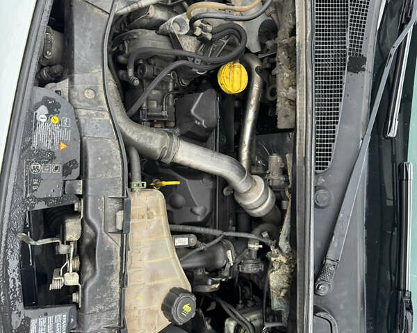Білий Рено Кєнгу, об'ємом двигуна 1.5 л та пробігом 250 тис. км за 6850 $, фото 15 на Automoto.ua